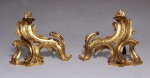 Lote 789: PAR DE ANTIGUOS CHENETS FRANCESES ESTILO LUIS XV.  PAR DE ANTIGUOS CHENETS FRANCESES ESTILO LUIS XV. 