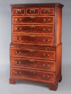 Lote 273: ANTIGUO TALL BOY INGLES EPOCA JORGE IV. ANTIGUO TALL BOY INGLES EPOCA JORGE IV.
