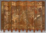 Lote 217: MUY INTERESANTE BIOMBO CHINO DE COROMANDEL TALLADO. MUY INTERESANTE BIOMBO CHINO DE COROMANDEL TALLADO.