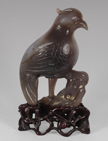 Lote 3: FIGURA CHINA DE AGATA ESCULPIDA. FIGURA CHINA DE AGATA ESCULPIDA.