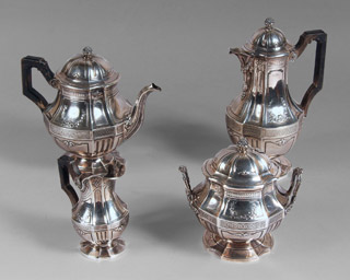 Lote 213: JUEGO DE PLATA FRANCESA SELLADA PARA TE Y CAFE.  JUEGO DE PLATA FRANCESA SELLADA PARA TE Y CAFE. 