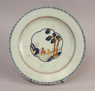 Lote 365: GRAN PLATO DE PORCELANA CHINA EPOCA K'IEN LUNG. GRAN PLATO DE PORCELANA CHINA EPOCA K'IEN LUNG.