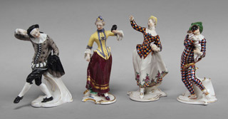 Lote 338: CUATRO FIGURAS DE PORCELANA ALEMANA DE NYMPHENBURG. CUATRO FIGURAS DE PORCELANA ALEMANA DE NYMPHENBURG.
