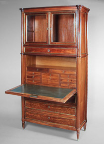 Lote 191: MUEBLE BIBLIOTECA FRANCES CON SECRETAIRE DE ESTILO LUIS XVI. MUEBLE BIBLIOTECA FRANCES CON SECRETAIRE DE ESTILO LUIS XVI.