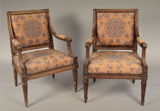 Lote 162: PAR DE ANTIGUOS SILLONES FRANCESES DE ESTILO LUIS XVI.  PAR DE ANTIGUOS SILLONES FRANCESES DE ESTILO LUIS XVI. 