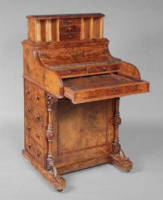 Lote 147: ANTIGUO ESCRITORIO INGLES DAVENPORT.  ANTIGUO ESCRITORIO INGLES DAVENPORT. 