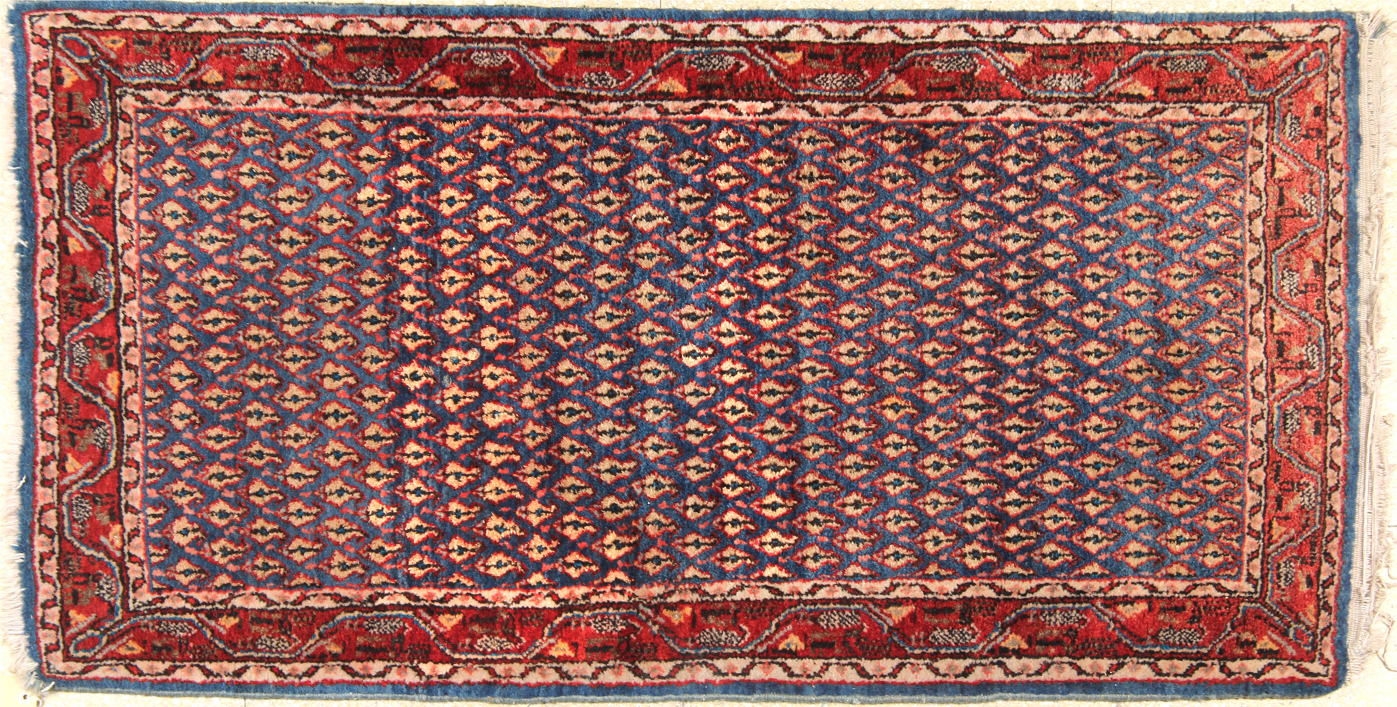  PEQUEÑA ALFOMBRA PERSA TABRIZ DE LANA TEJIDA A MANO. 