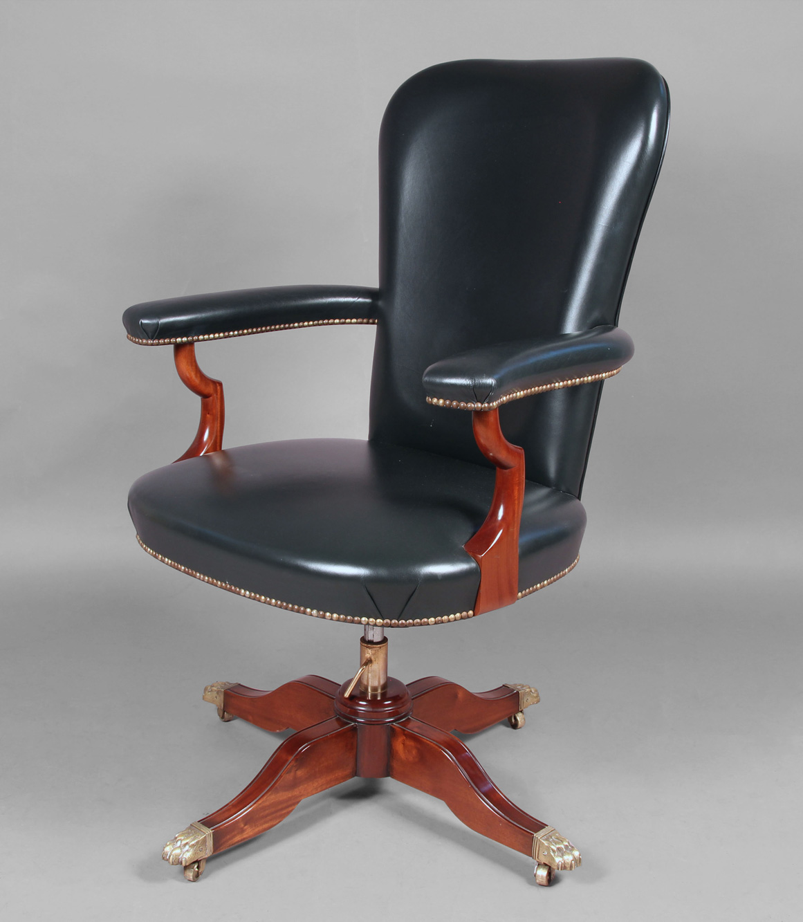  SILLON GIRATORIO DE ESTILO INGLES PARA ESCRITORIO. 