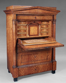 Lote 174: ANTIGUO MUEBLE SECRETAIRE ALEMAN BIEDERMEIER.  ANTIGUO MUEBLE SECRETAIRE ALEMAN BIEDERMEIER. 