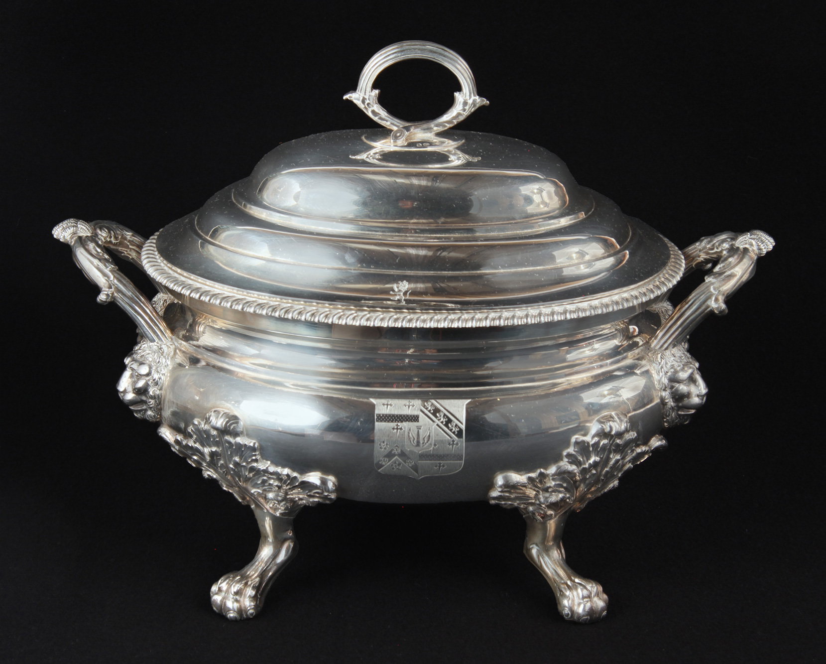  ANTIGUA SOPERA DE PLATA INGLESA EPOCA JORGE III. 