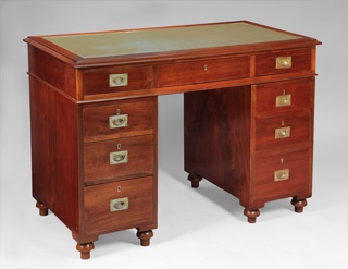 Lote 157: ANTIGUO MILITARY CHEST INGLES DEL SIGLO XIX.  ANTIGUO MILITARY CHEST INGLES DEL SIGLO XIX. 