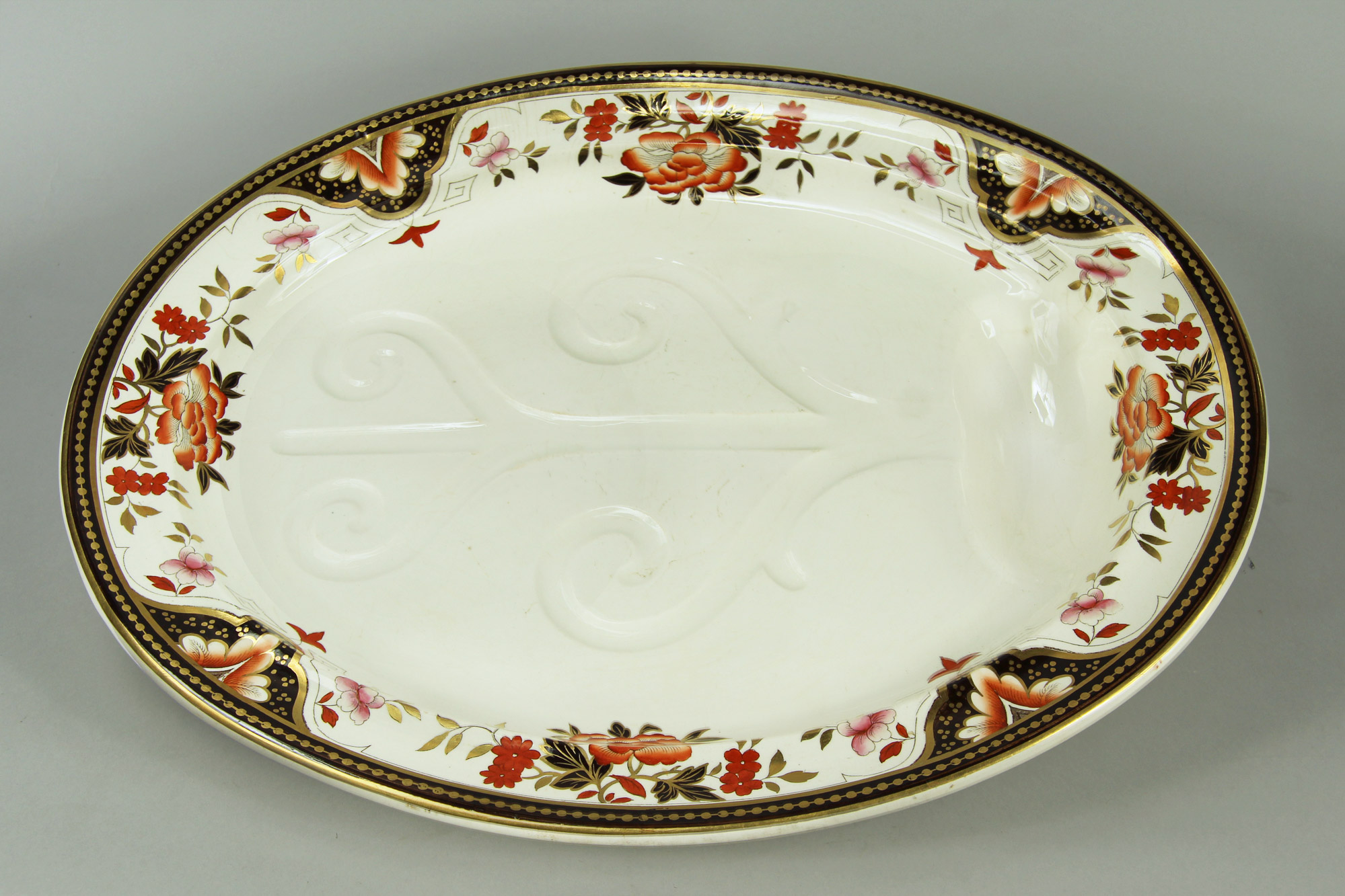  ANTIGUA FUENTE DE LOZA INGLESA DE WEDGWOOD PARA CARNE.