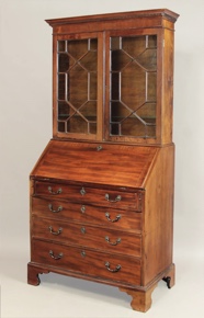 Lote 187: ANTIGUO BUREAU BOOKCASE INGLES GEORGE III. ANTIGUO BUREAU BOOKCASE INGLES GEORGE III.