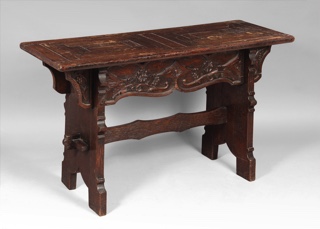 Lote 233: ANTIGUA MESA CONSOLA INGLESA ESTILO TUDOR.  ANTIGUA MESA CONSOLA INGLESA ESTILO TUDOR. 
