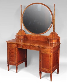 Lote 272: MUEBLE TOILETTE DE LA CASA NORDISKA.  MUEBLE TOILETTE DE LA CASA NORDISKA. 