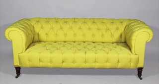 Lote 161: SOFA CHESTERFIELD INGLES VICTORIANO.  SOFA CHESTERFIELD INGLES VICTORIANO. 