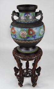Lote 418: GRAN VASO CHINO DE BRONCE CLOISONNE.  GRAN VASO CHINO DE BRONCE CLOISONNE. 