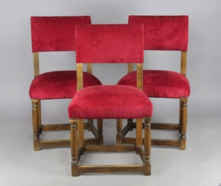 Lote 246: SEIS SILLAS DE ESTILO INGLES PARA COMEDOR.  SEIS SILLAS DE ESTILO INGLES PARA COMEDOR. 
