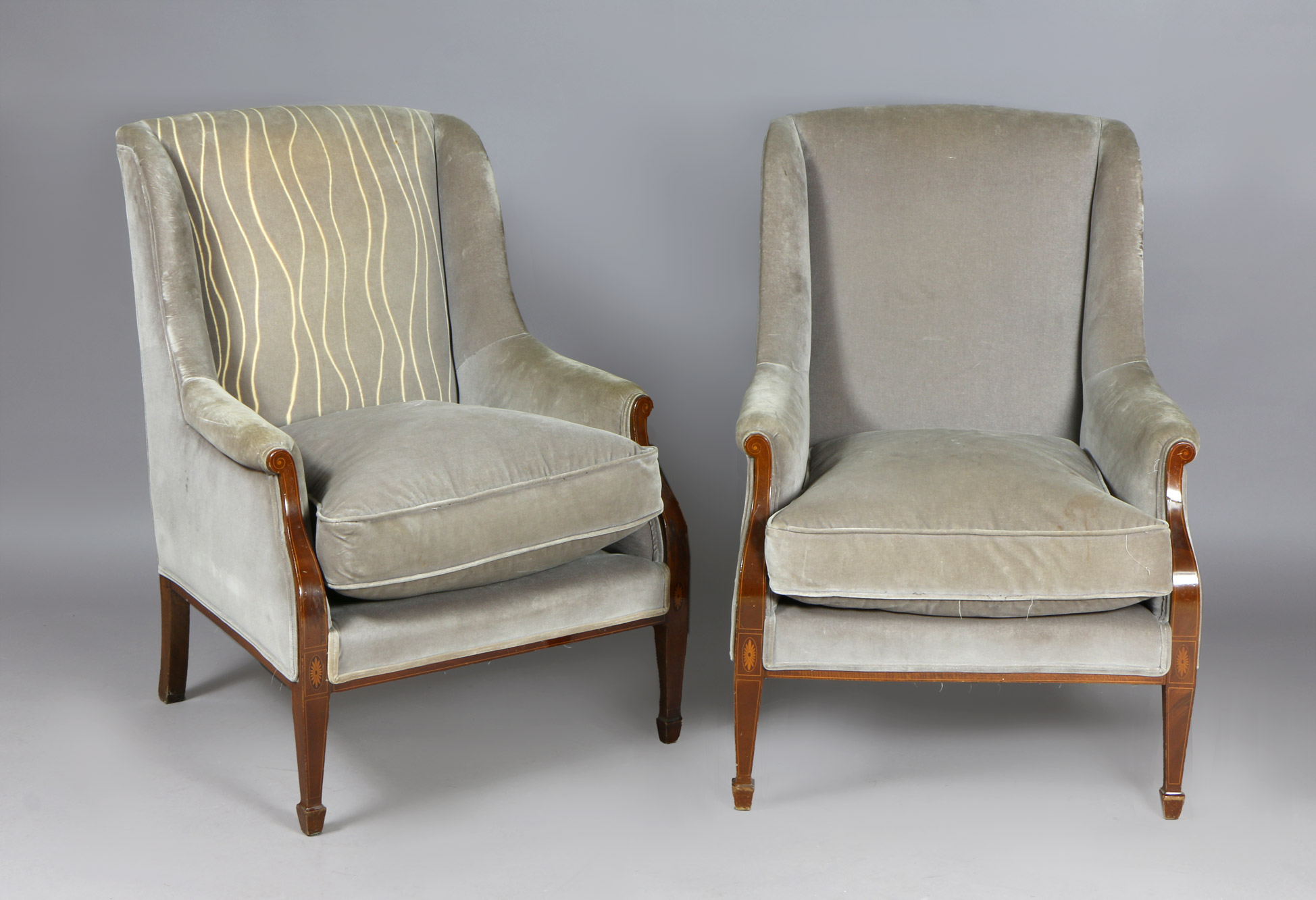  PAR DE SILLONES BERGERE INGLESES ESTILO EDUARDIANO.