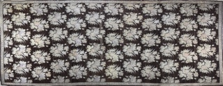Lote 484: GRAN ALFOMBRA RUSA BETSARABIAN DE LANA TEJIDA A MANO GRAN ALFOMBRA RUSA BETSARABIAN DE LANA TEJIDA A MANO